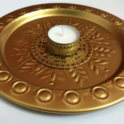 Decorative Plate and tea-light holder in Golden Finish